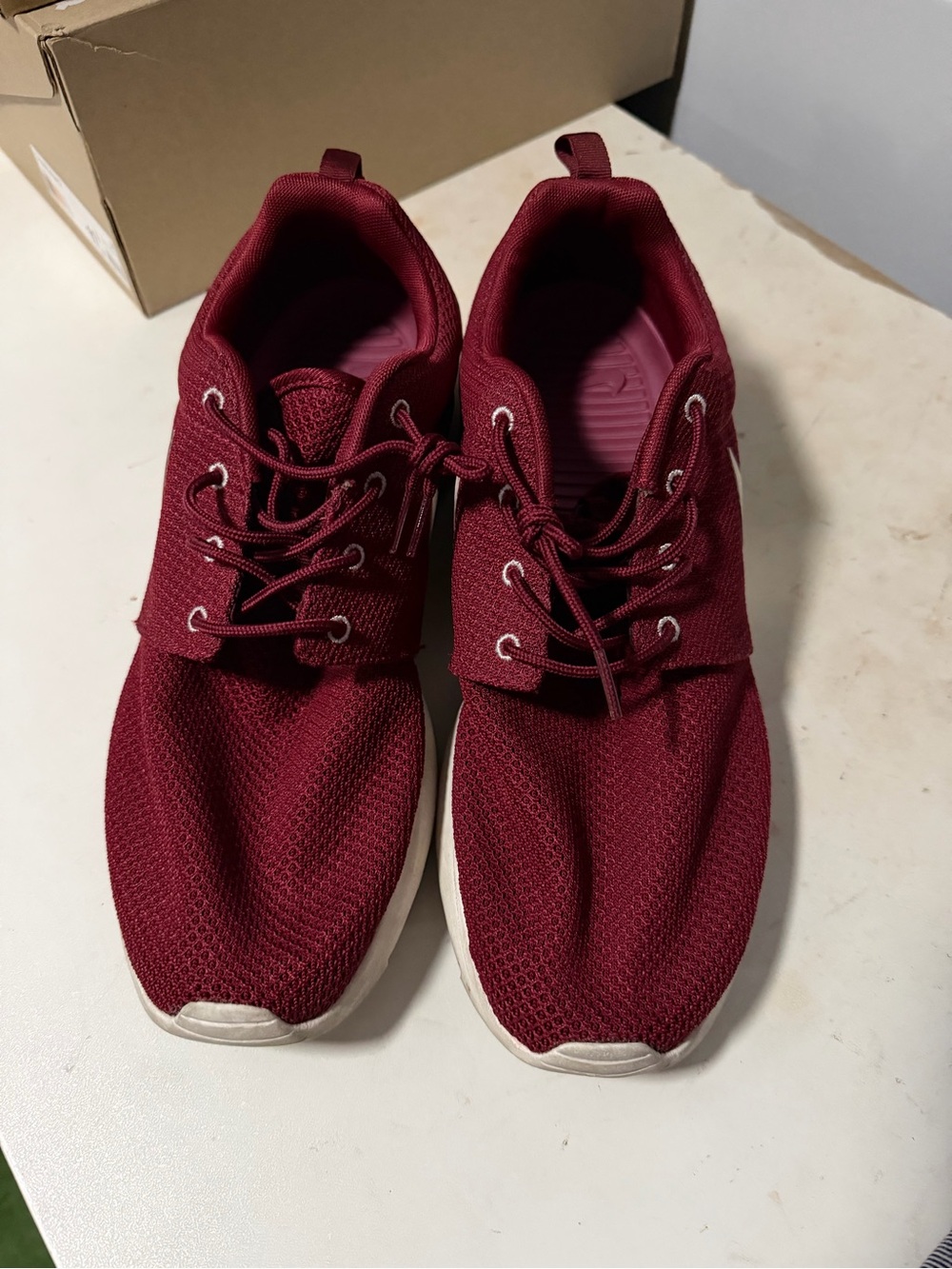 Nike Men's Burgundy Knit Athletic Sneakers